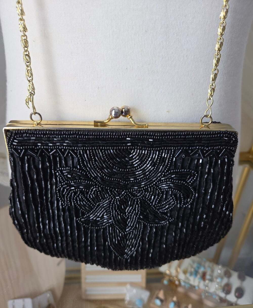 La Regale LTD Vintage Black Beaded Evening Bag with Gold-Tone Chain